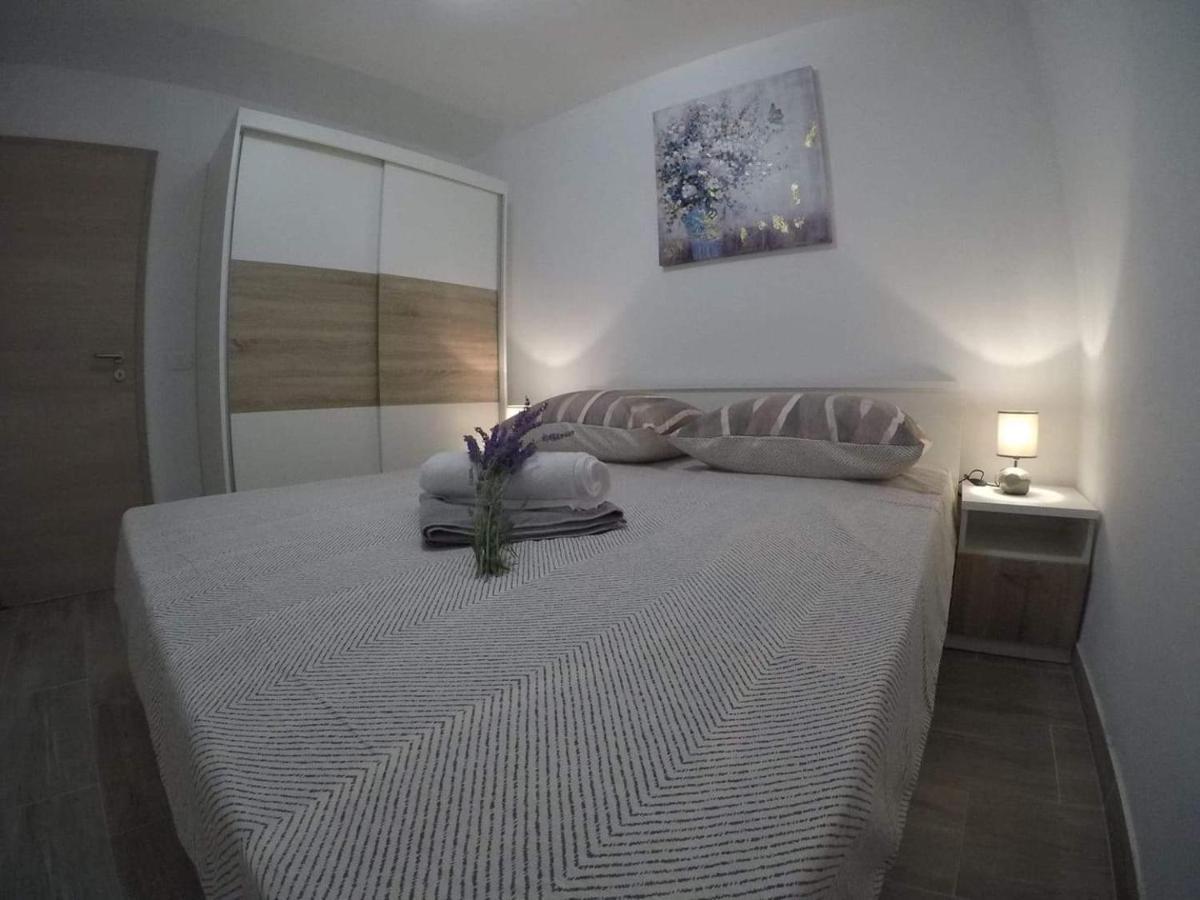 Apartman Nenci 1 Bibinje Exterior foto